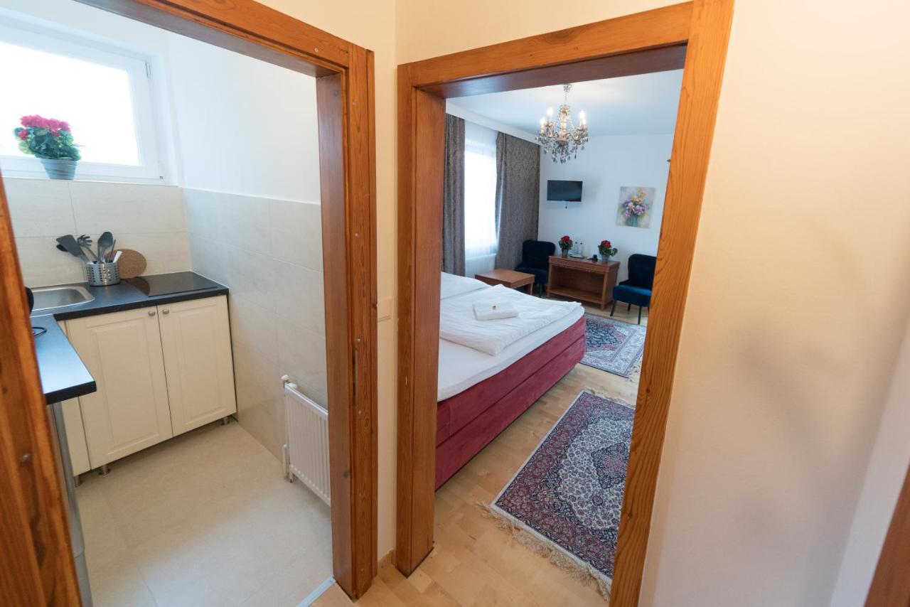 Aurelius Pension Baden Luaran gambar