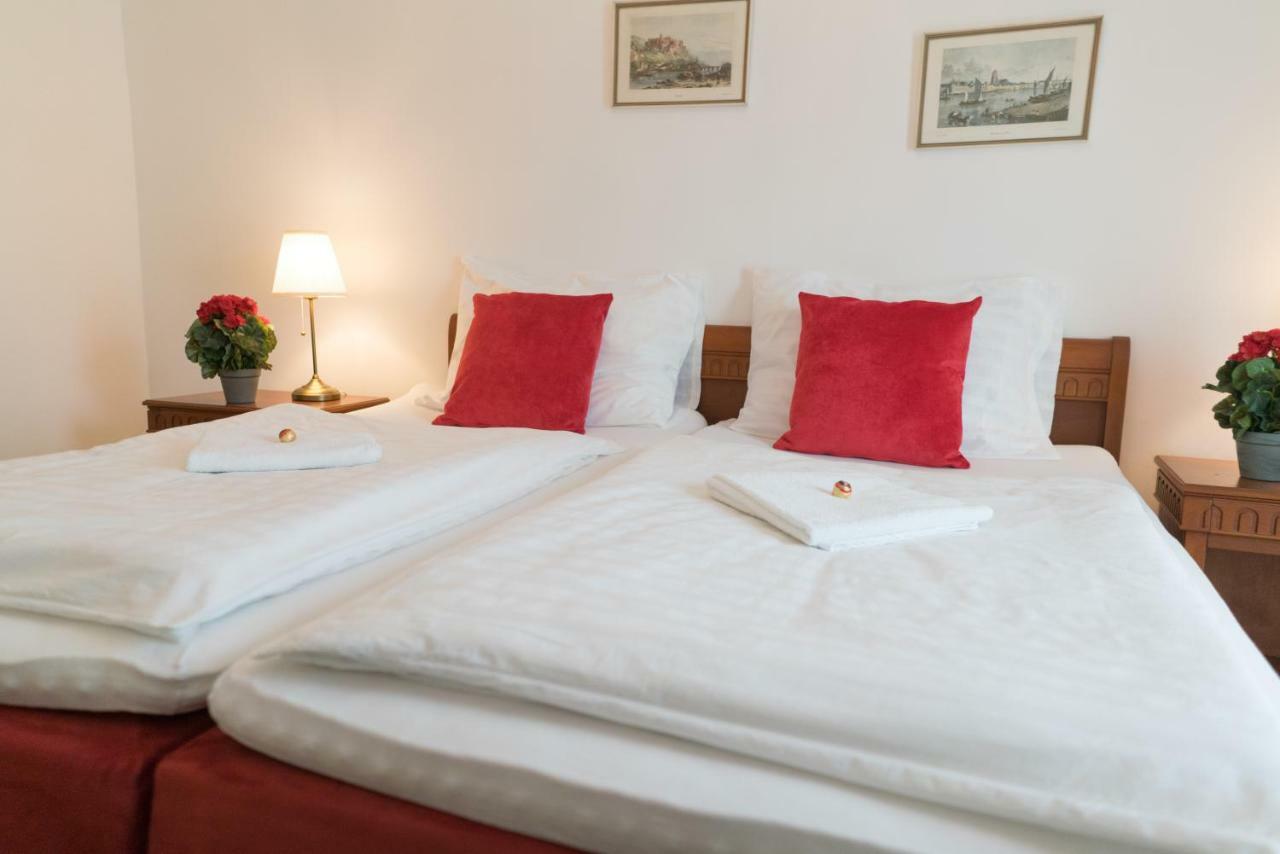 Aurelius Pension Baden Luaran gambar