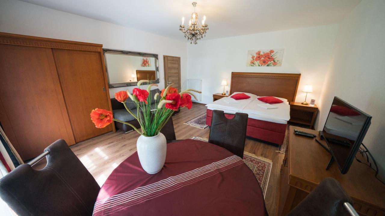Aurelius Pension Baden Luaran gambar