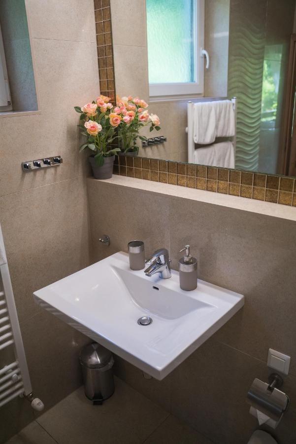 Aurelius Pension Baden Luaran gambar